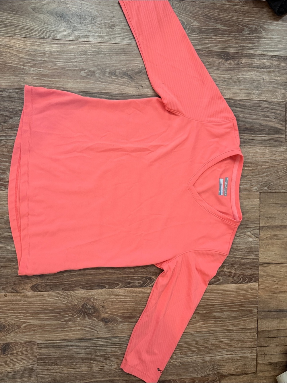 Columbia Coral V-Neck Long Sleeve Tee